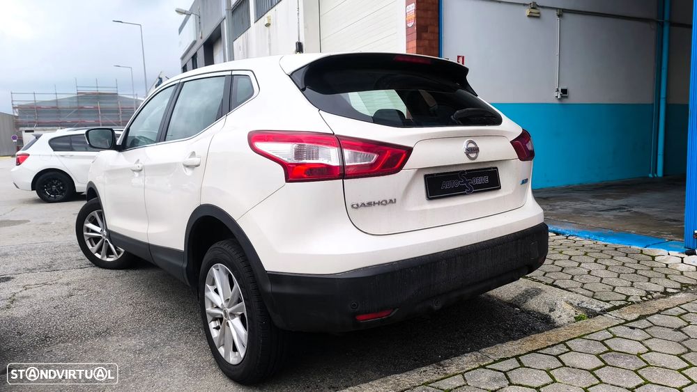 Nissan Qashqai 1.5 dCi Tekna - 15