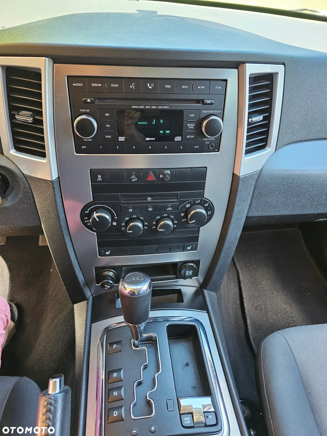 Jeep Grand Cherokee 3.0 CRD Automatik DPF Laredo - 12