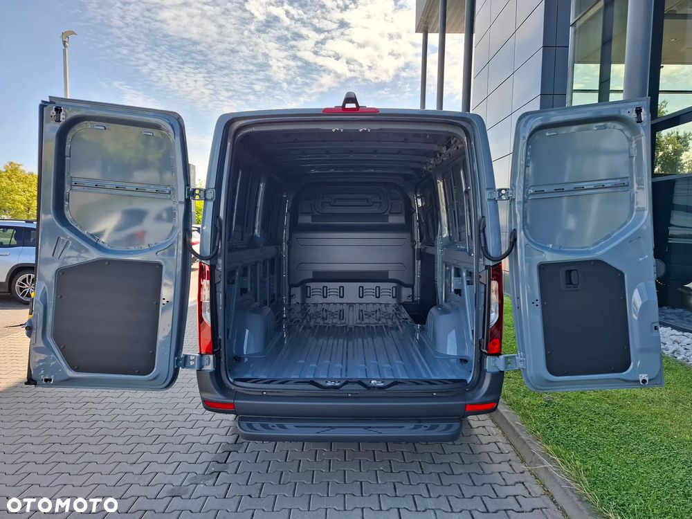 Mercedes-Benz Sprinter 315 CDI Furgon 3665 mm L2H1 - 15