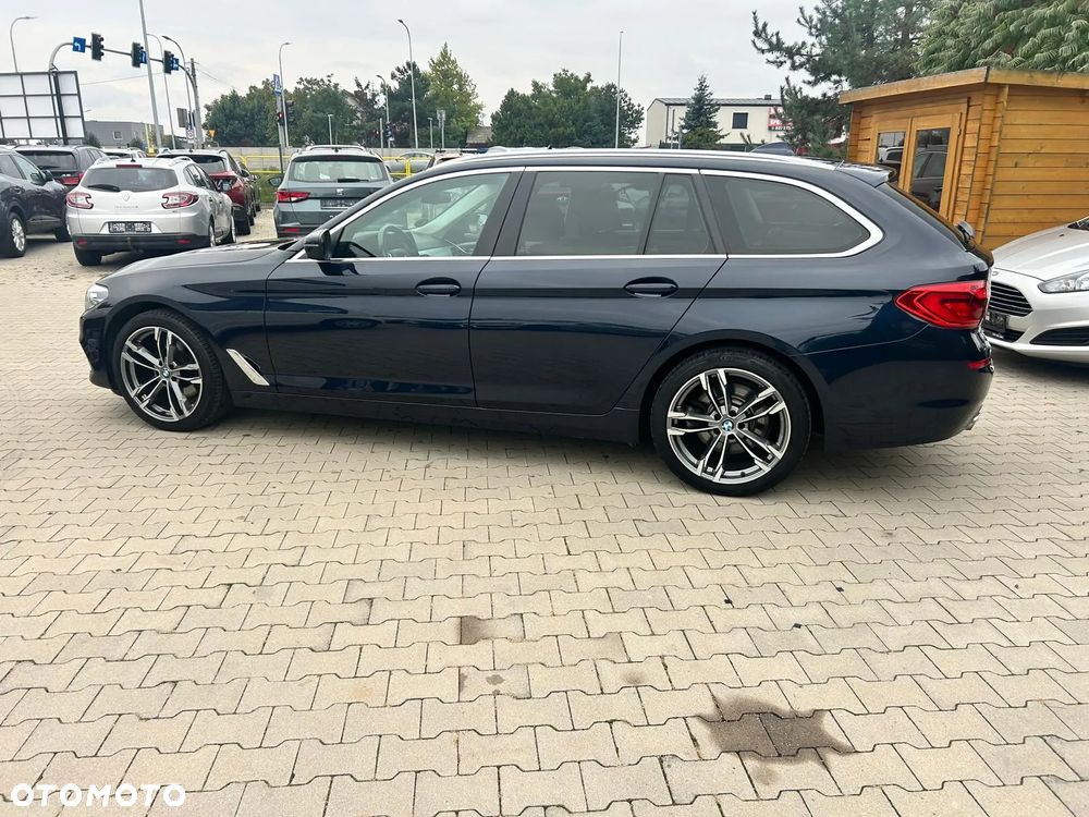BMW Seria 5 520d - 13