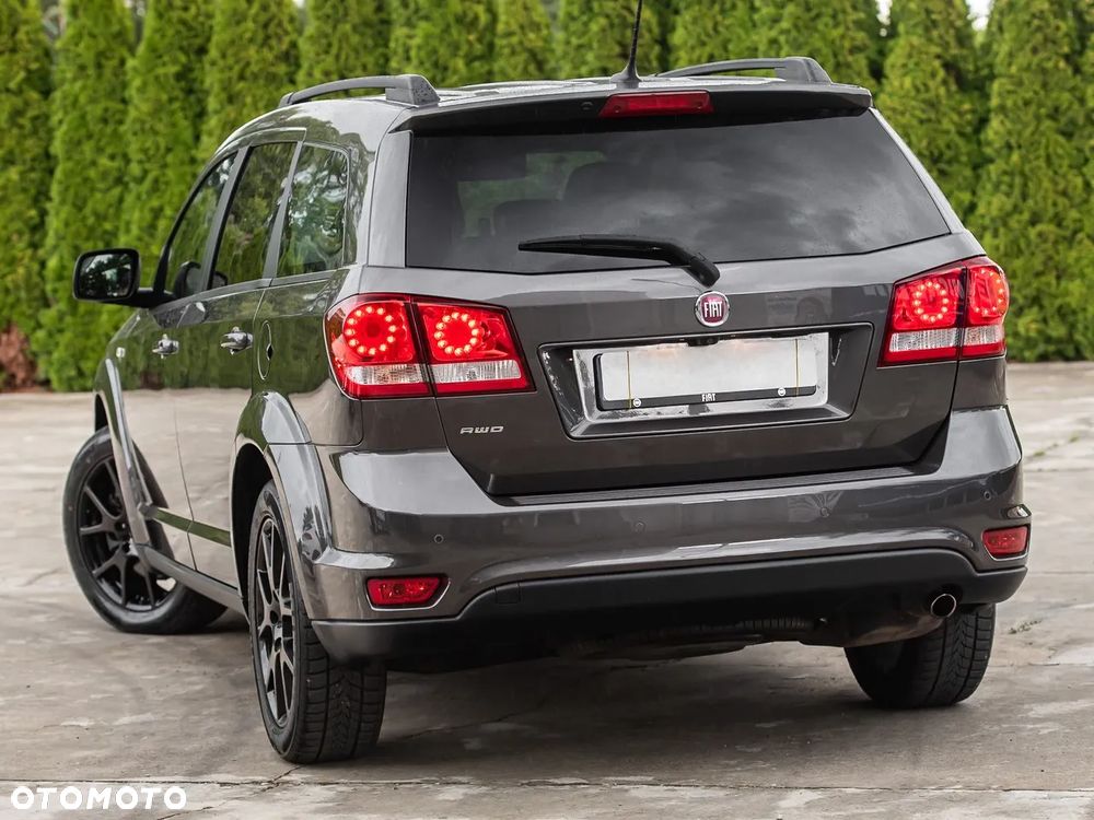 Fiat Freemont 2.0 Multijet 16V DPF Automatik Allrad Black Code - 8
