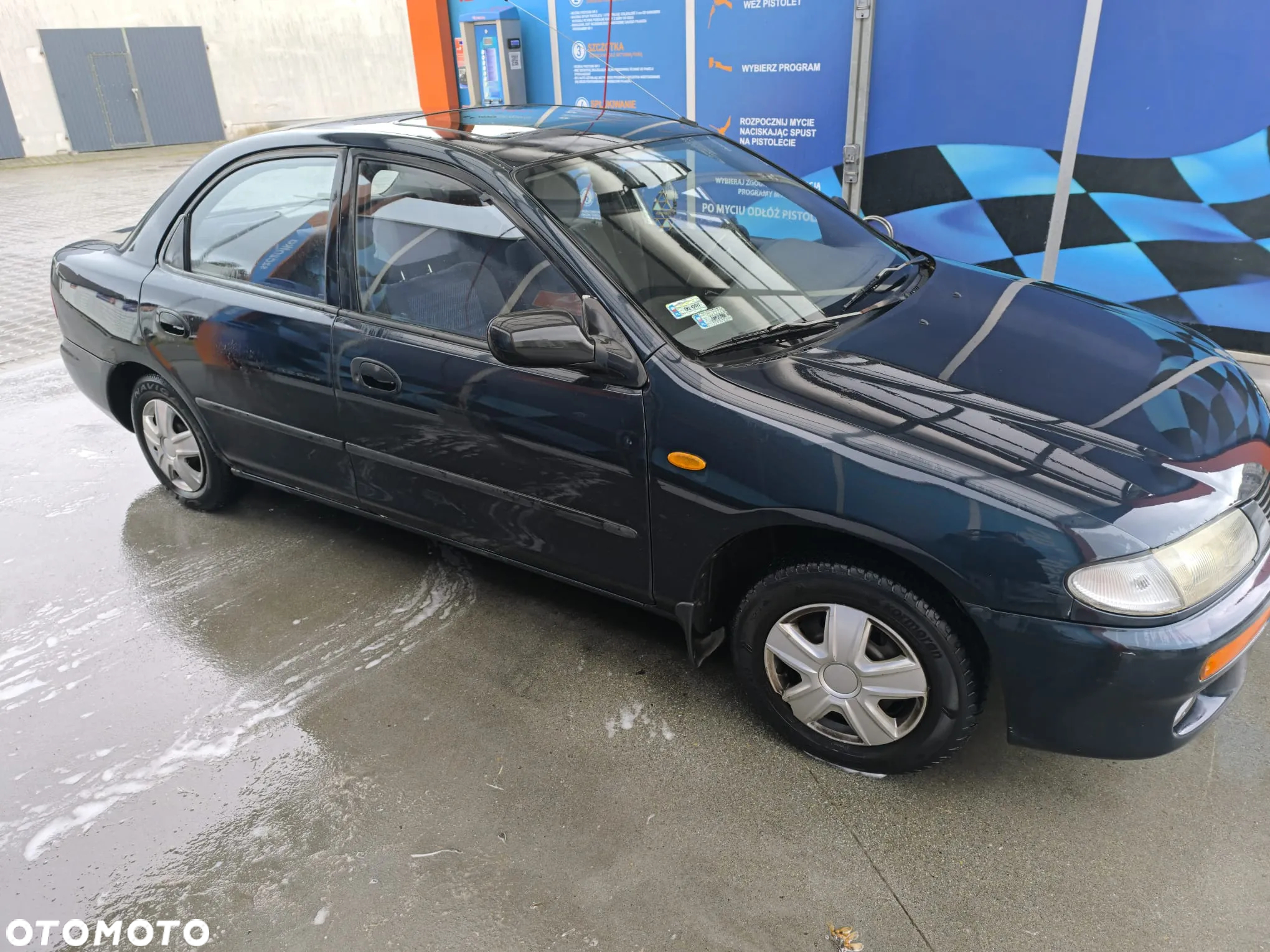 Mazda 323 C 1.5 - 3