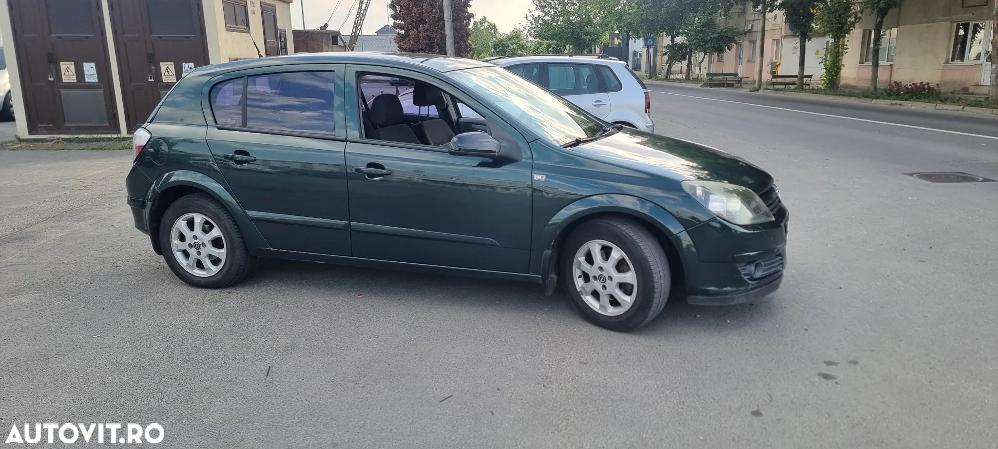 Opel Astra - 2