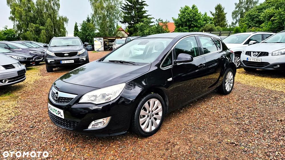 Opel Astra 1.4 T Cosmo - 24