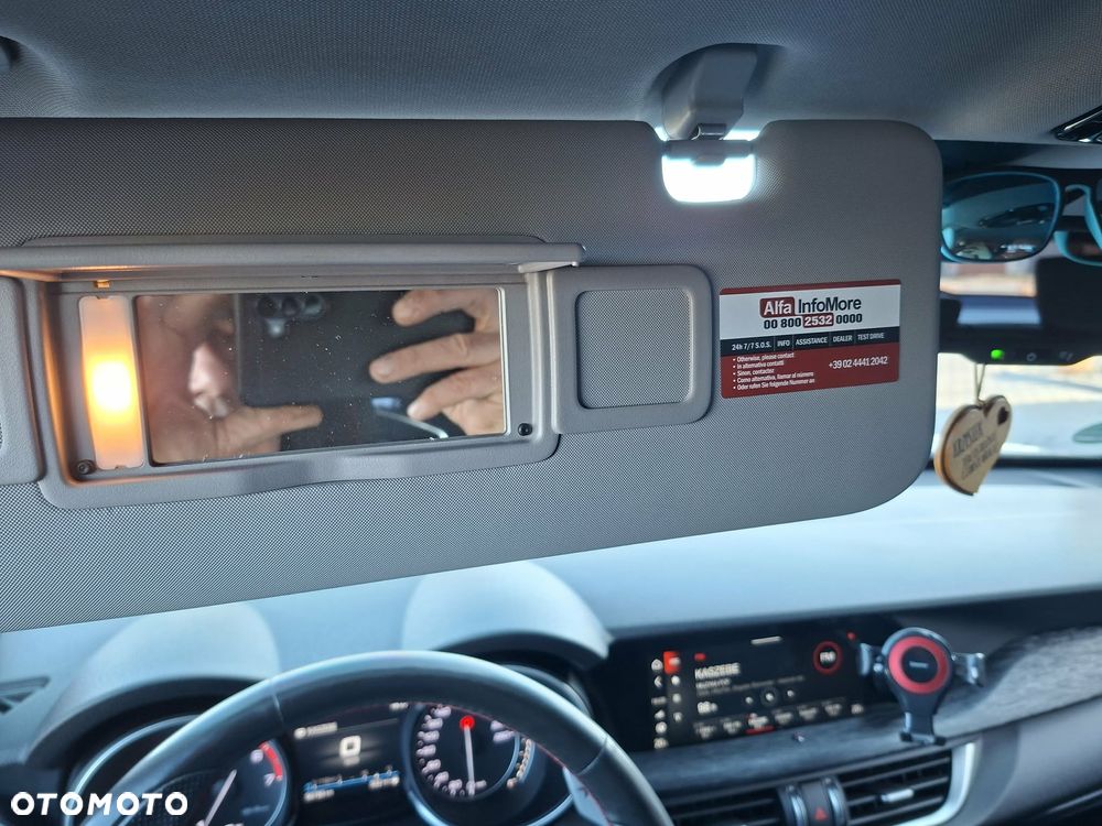 Alfa Romeo Stelvio 2.0 Turbo Super Q4 - 33