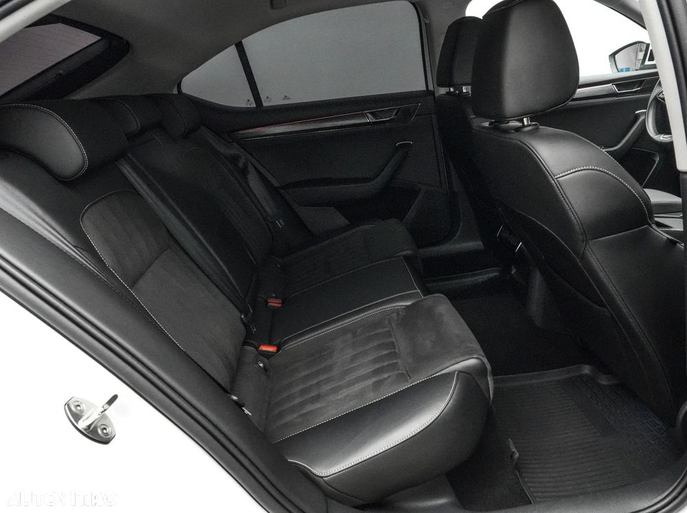 Skoda Superb 2.0 TDI DSG Ambition - 16