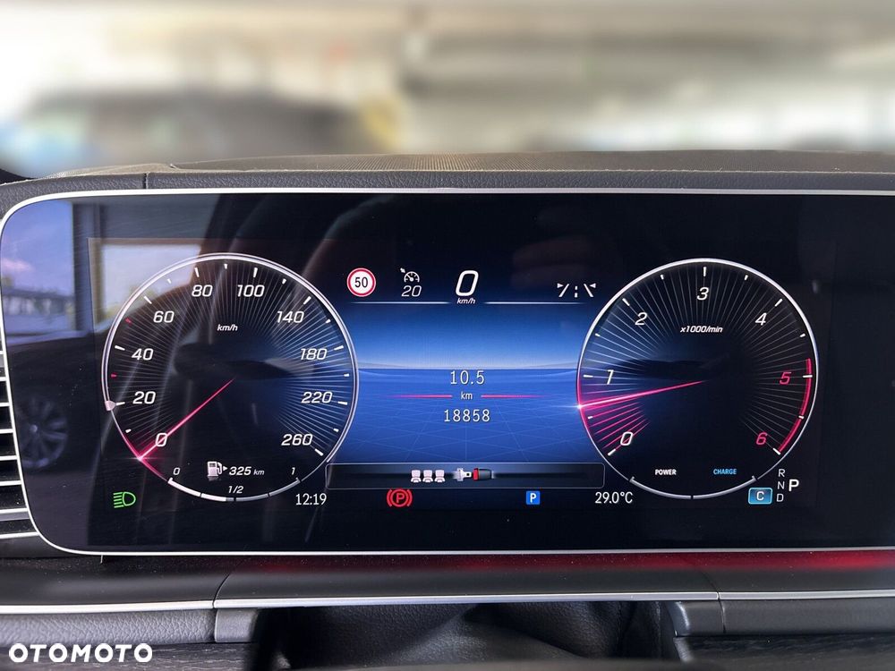 Mercedes-Benz GLE - 13