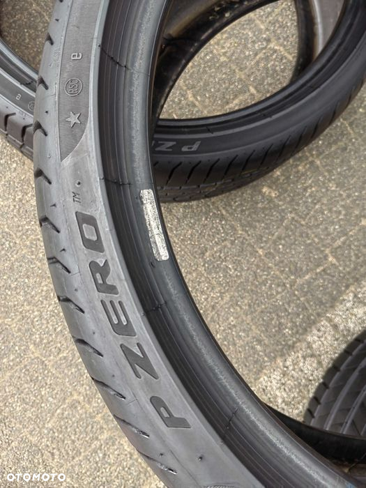 225/35R19 88Y Pirelli P zero Run flut para lato 2021 - 6