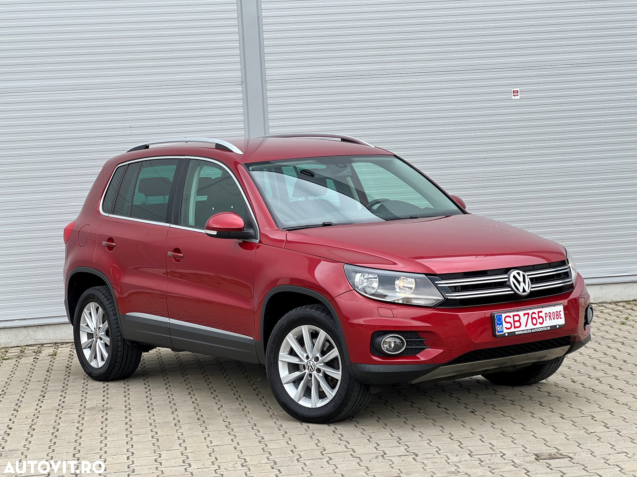 Volkswagen Tiguan 2.0 TDI 4Motion Track & Field - 5