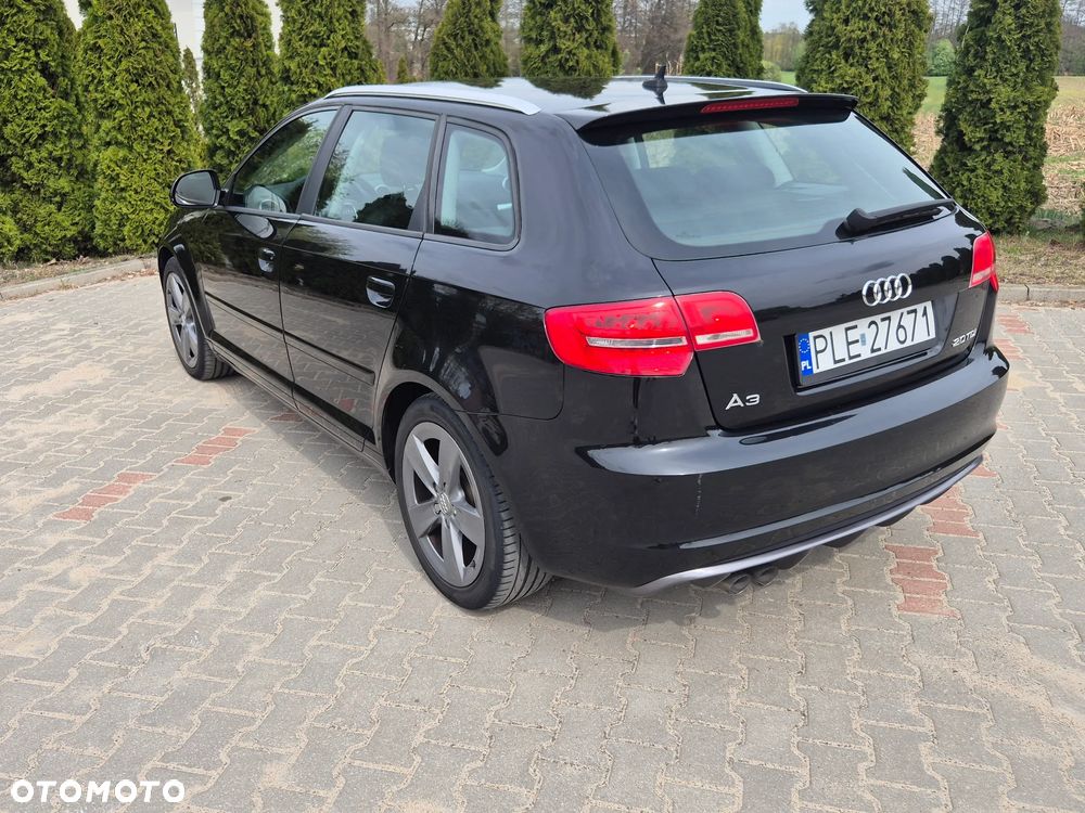 Audi A3 Sportback 2.0 TDI DPF Attraction - 5