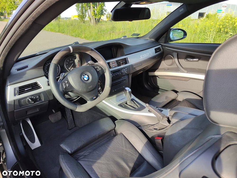 BMW Seria 3 335i Coupe - 12