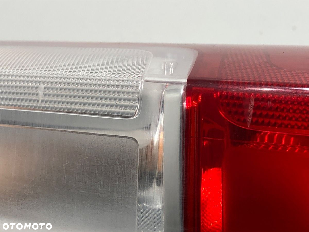 LAMPA PRAWY TYŁ - 229.00 PLN - PEUGEOT BOXER Skrzynia 2006 - 2022 2.0 BlueHDi 160 120 kW [163 KM] - 4