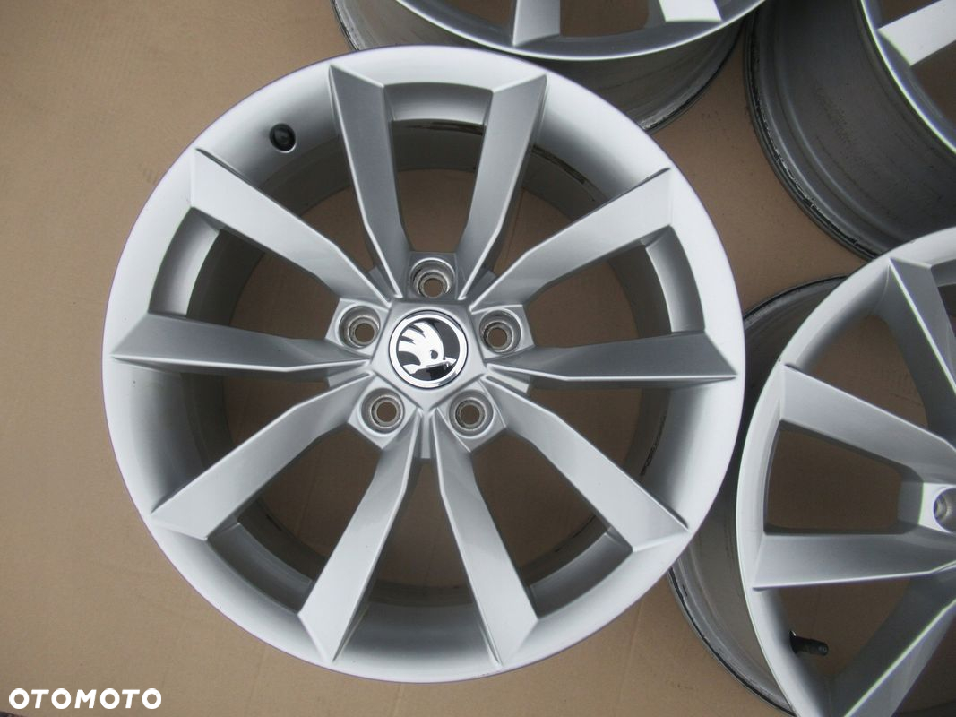 ALUFELGI 4szt R17 SKODA YETI,OCTAVIA ,SUPER B, VW GOLF,AUDI A3.A4,SEAT LEON - 5