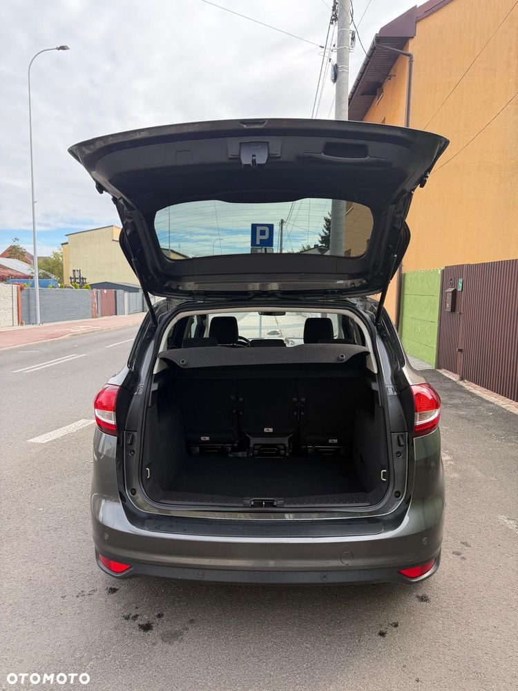 Ford C-MAX - 16
