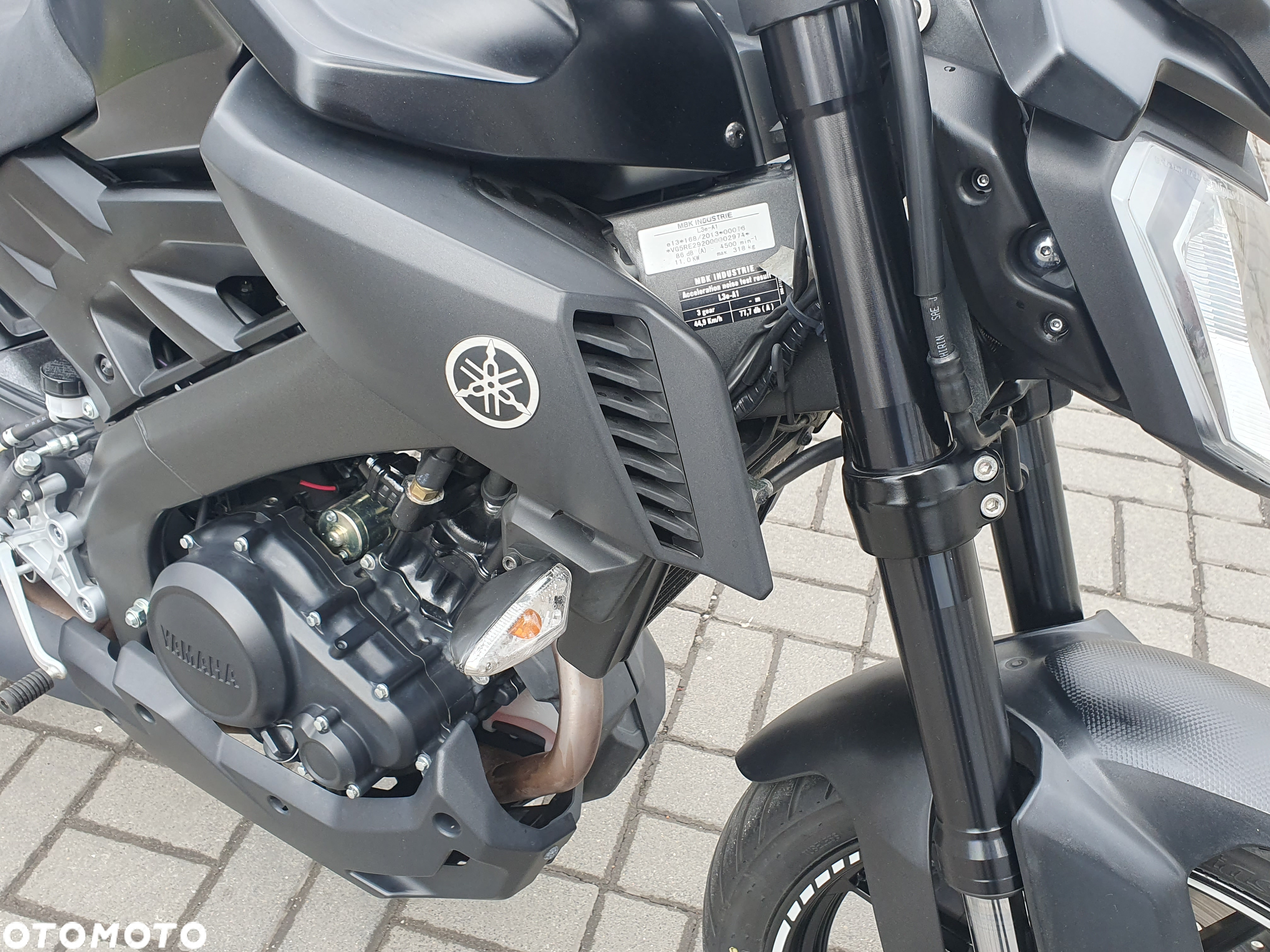 Yamaha MT - 4