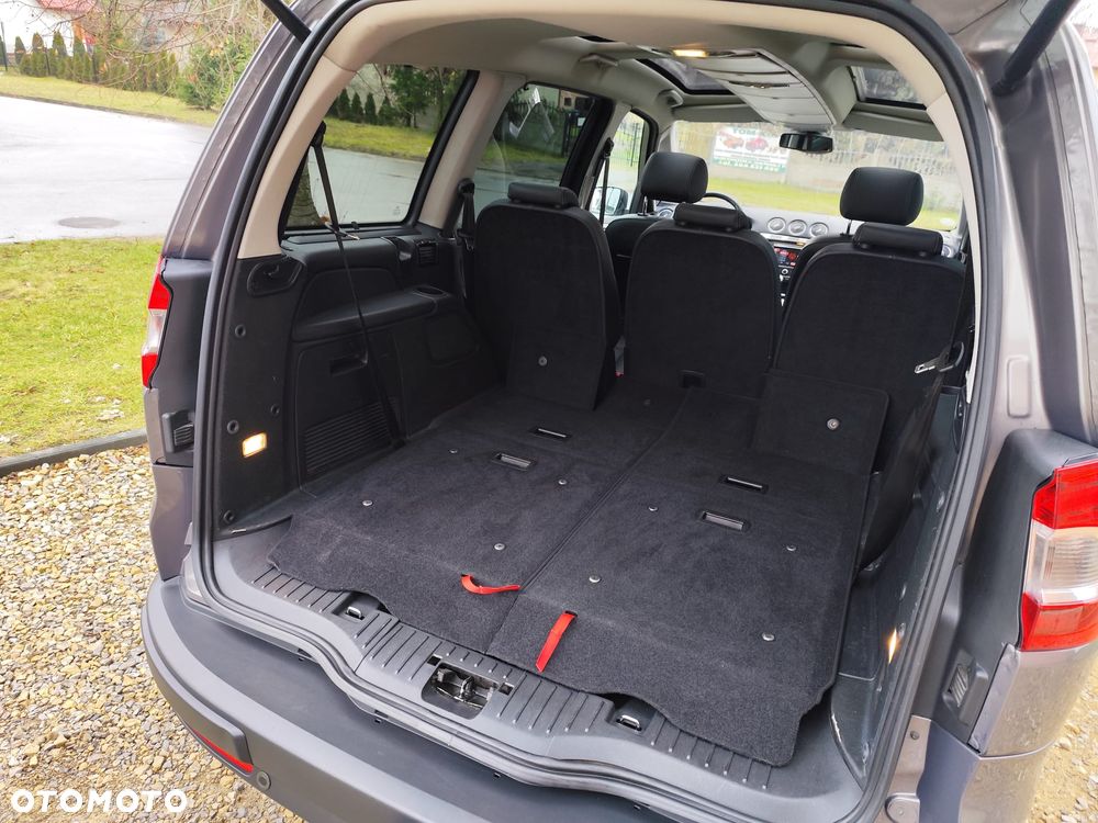 Ford Galaxy 2.0 TDCi Platinium X (Titanium) MPS6 - 35