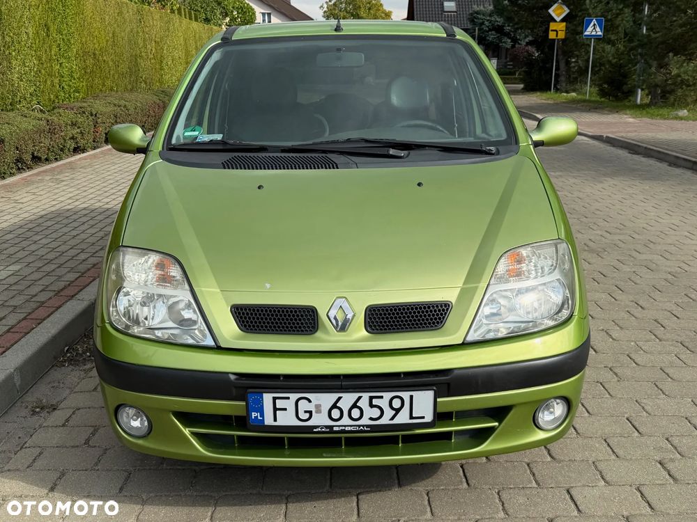 Renault Scenic 1.6 16V Luxe Expression - 2