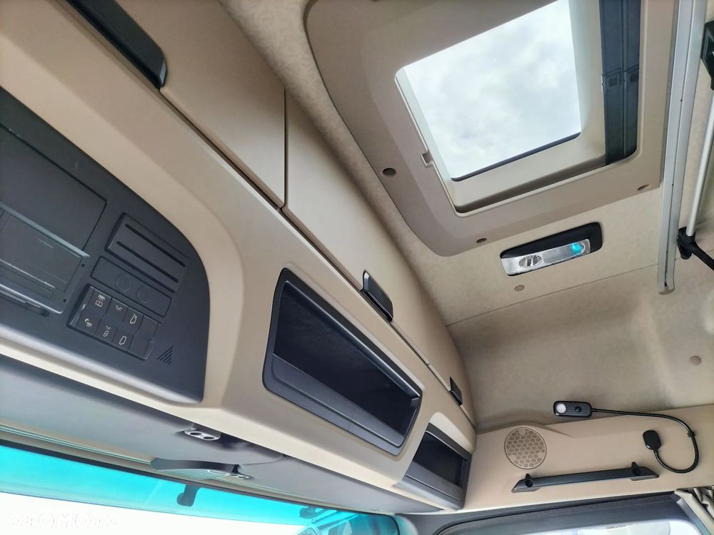 Mercedes-Benz Actros 5 - kabina L 1848 LS 4x2 - 11