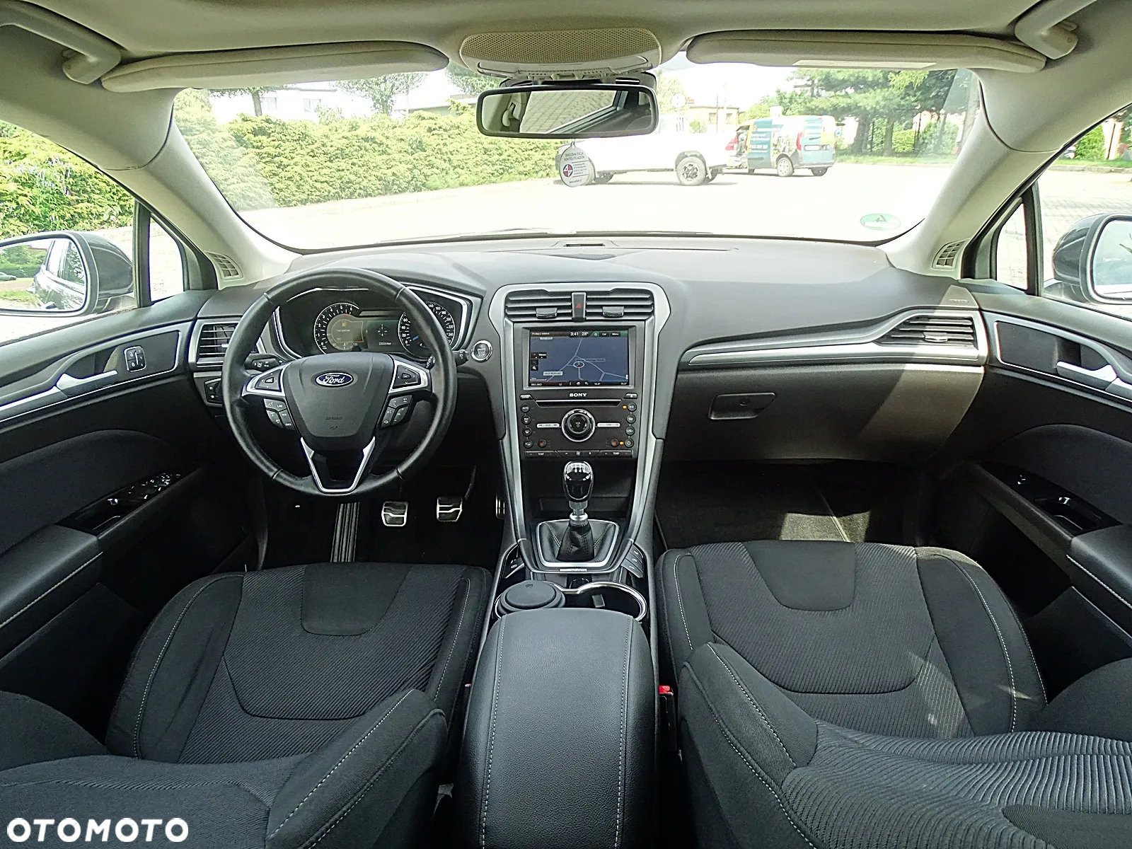 Ford Mondeo 2.0 TDCi Titanium - 31
