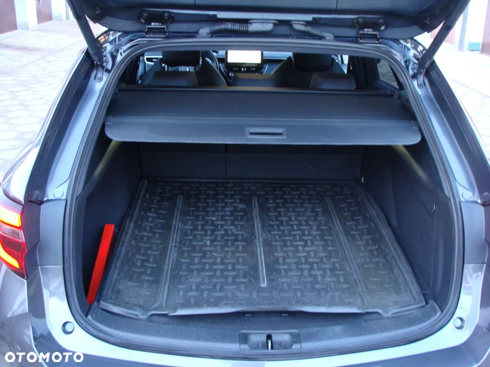 Toyota Corolla 2.0 GR Sport - 31