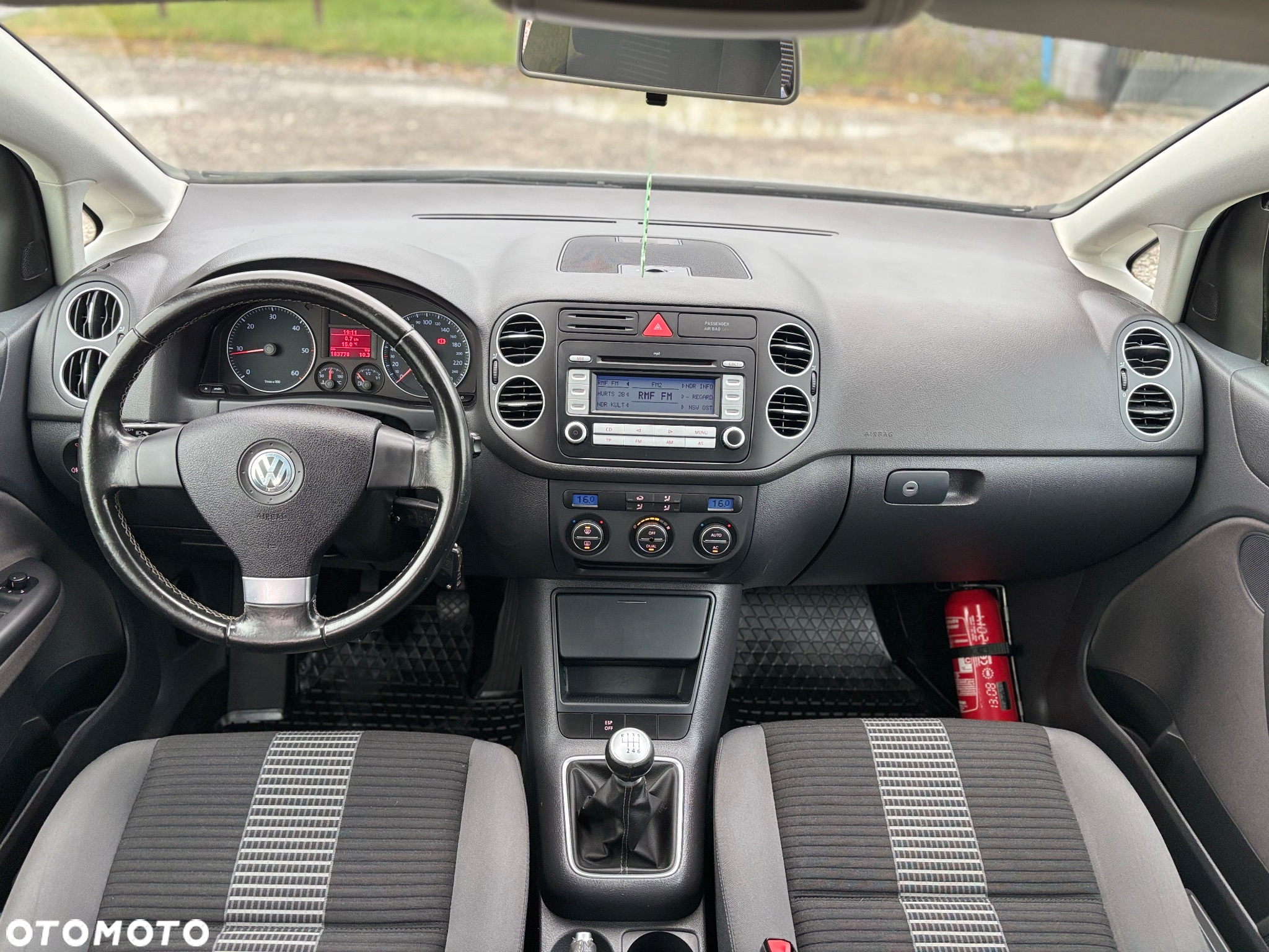 Volkswagen Golf Plus - 12
