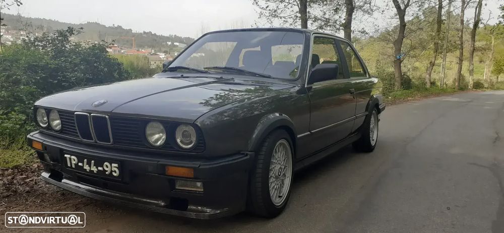 BMW 318 i - 1