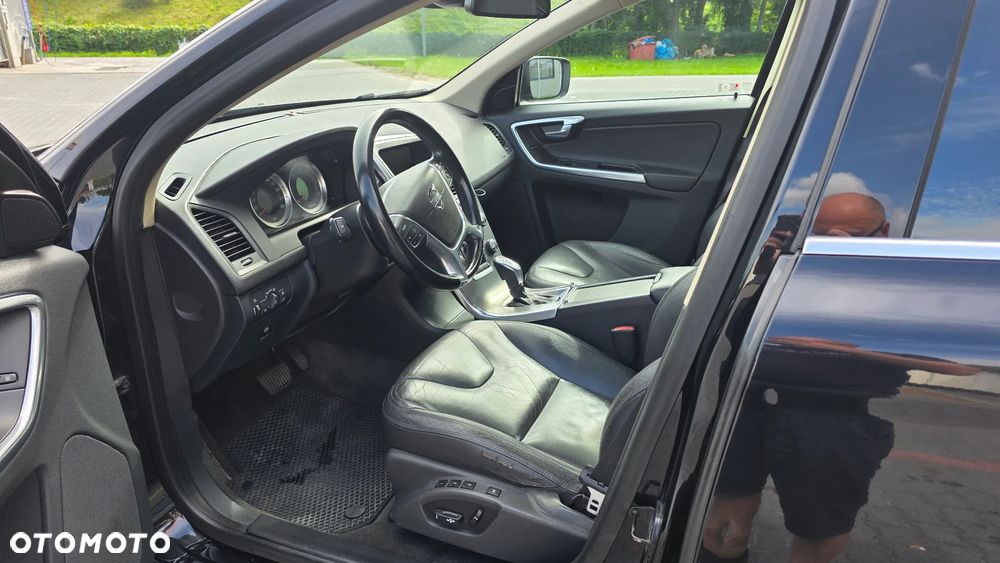 Volvo XC 60 - 12