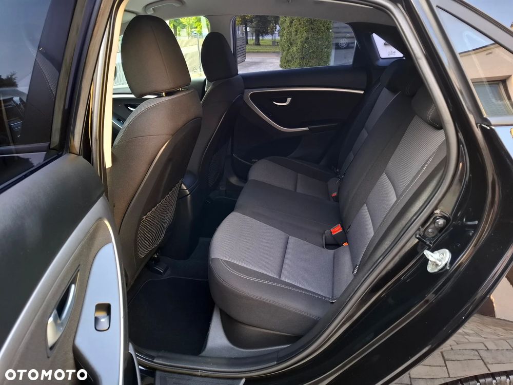Hyundai i30 - 12