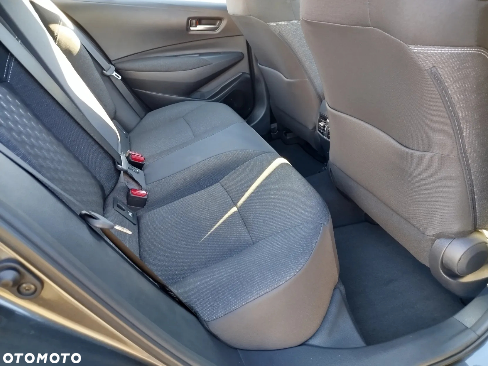 Toyota Corolla 1.5 Comfort - 11