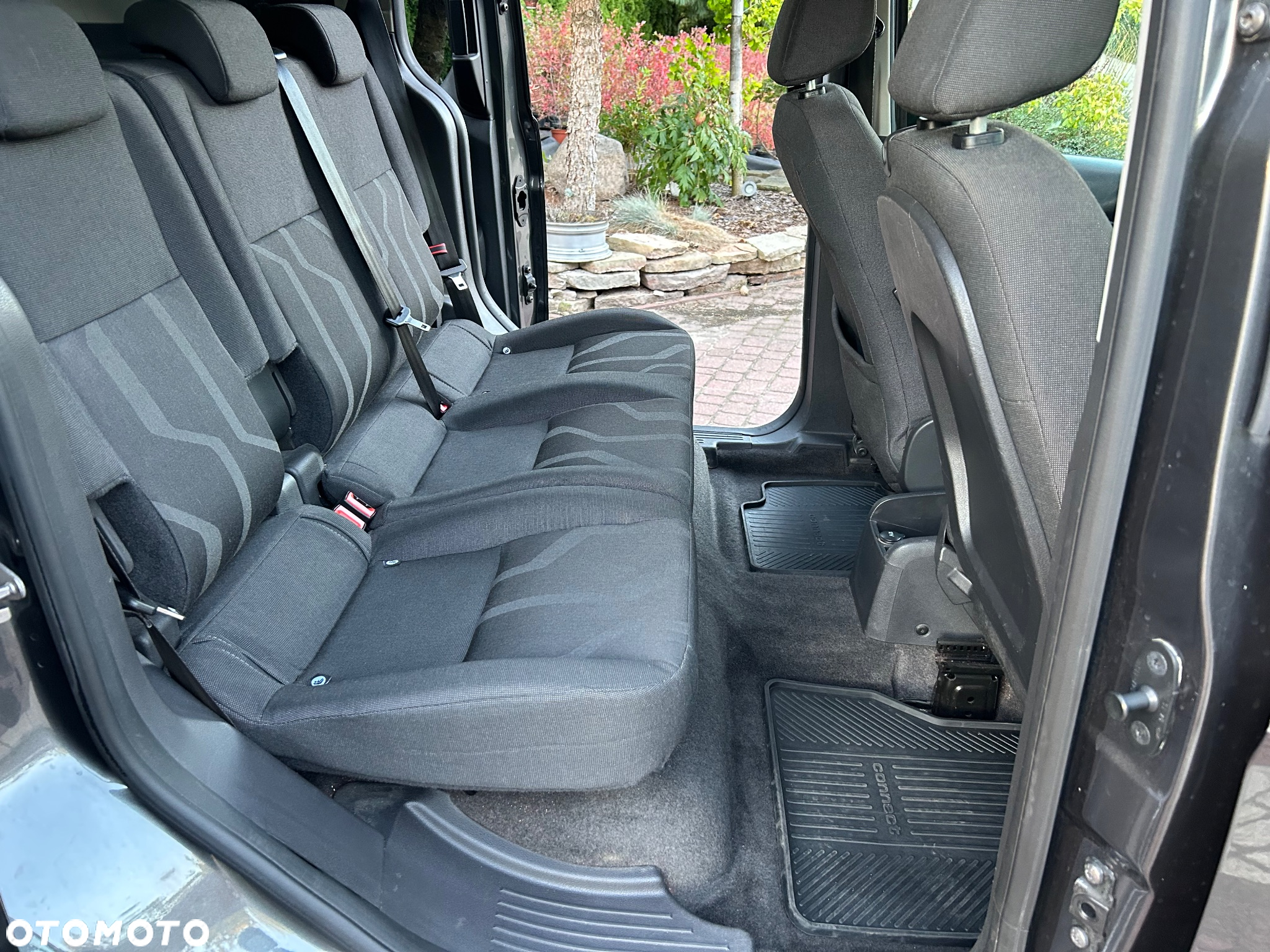 Ford Tourneo Connect - 27