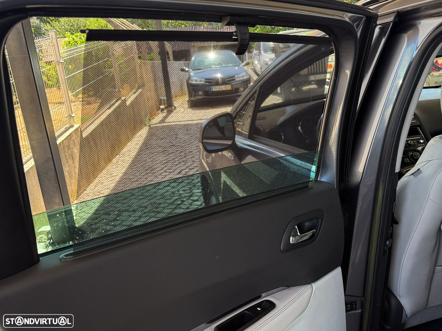 Peugeot 5008 1.6 E-HDi 5L Allure CMP6 - 20