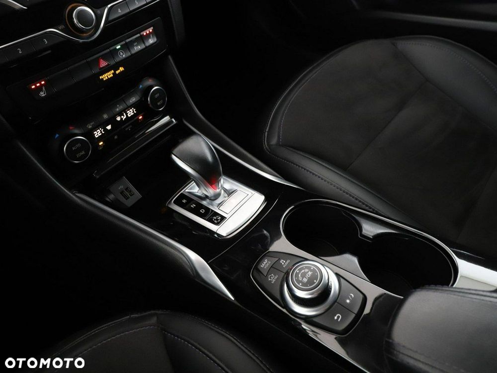 Infiniti Q30 1.5d DCT Premium - 28