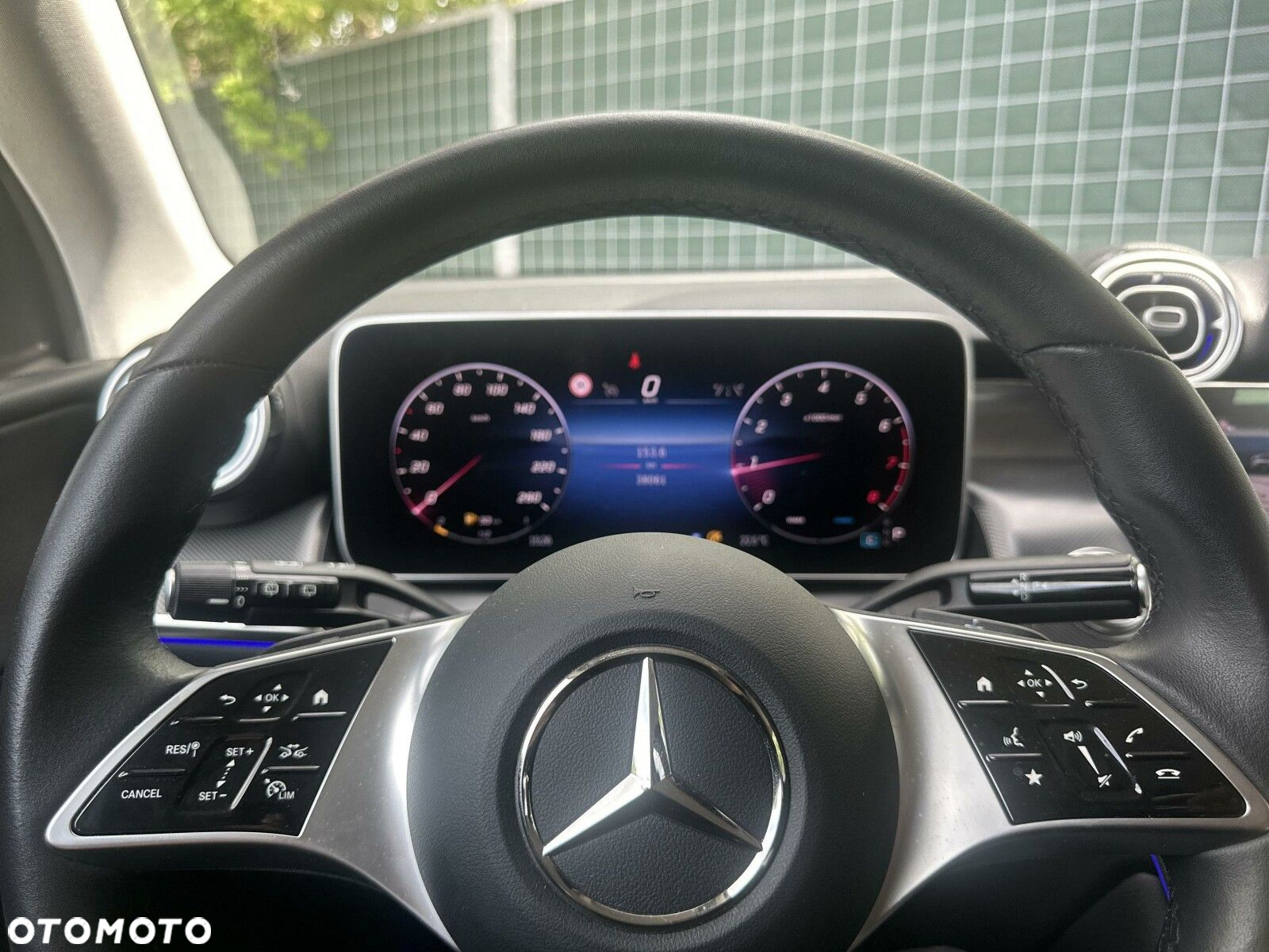 Mercedes-Benz GLC - 15