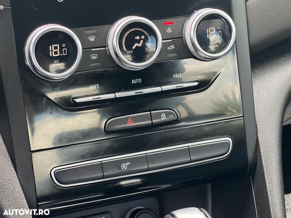 Renault Megane TCe 140 EDC GPF Zen - 19