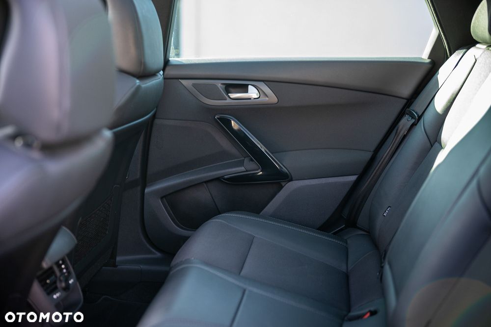 Peugeot 508 BlueHDi 180 EAT6 Stop&Start Allure - 23