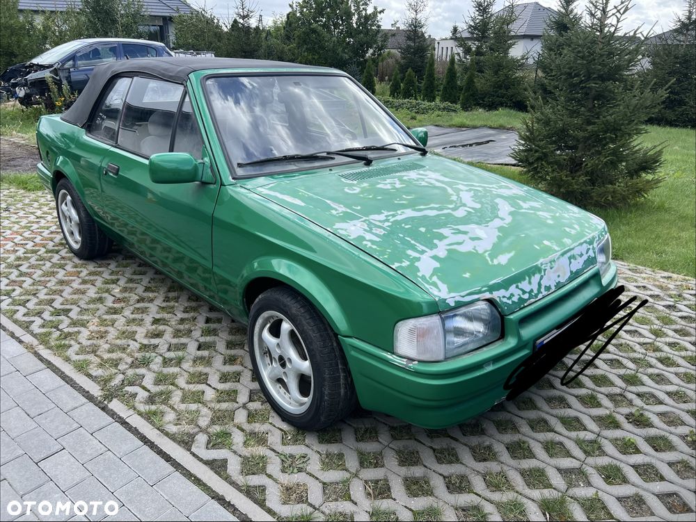 Ford Escort - 8