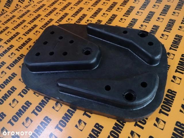 Guma pod podpory 3CX, 4CX JCB 980/88215 ZAM - 2