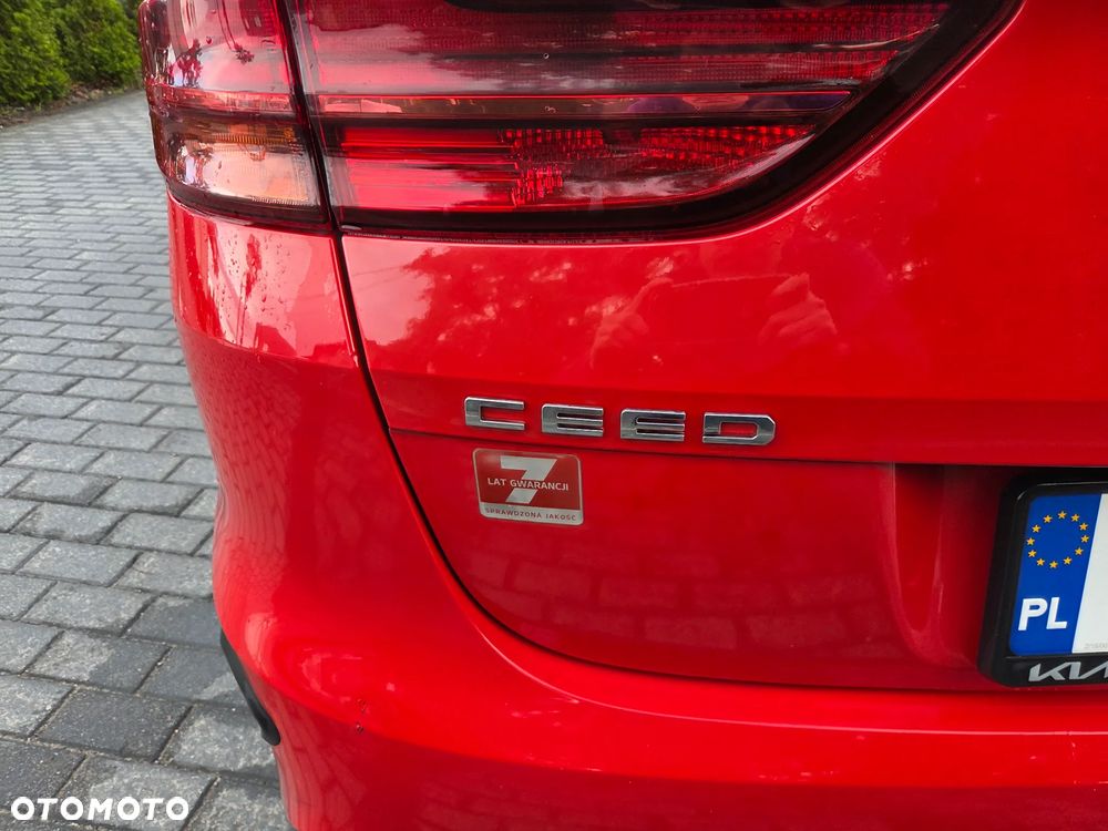 Kia Ceed - 17