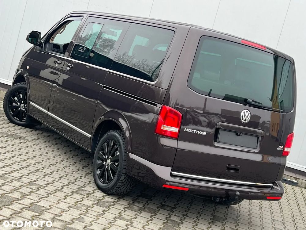 Volkswagen Multivan - 24