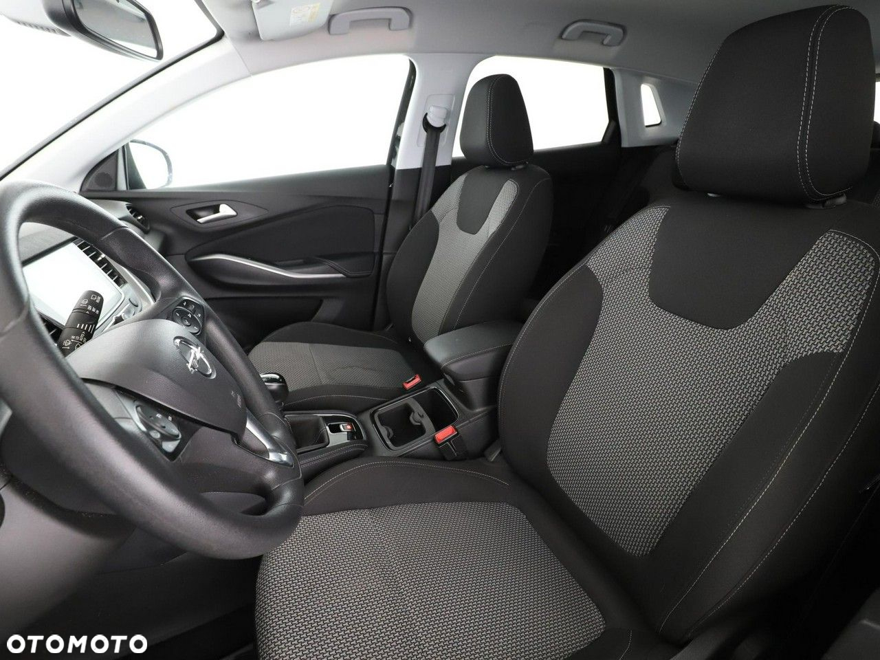 Opel Grandland X 1.2 Start/Stop Business Edition - 13