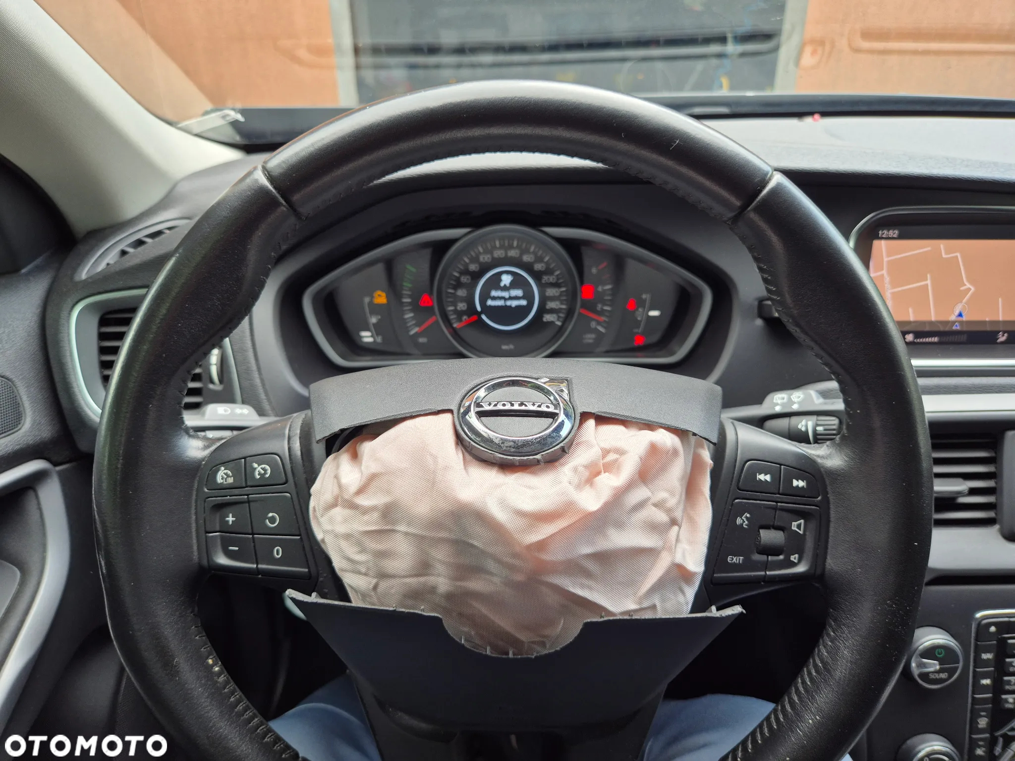 Volvo V40 D2 Kinetic - 6