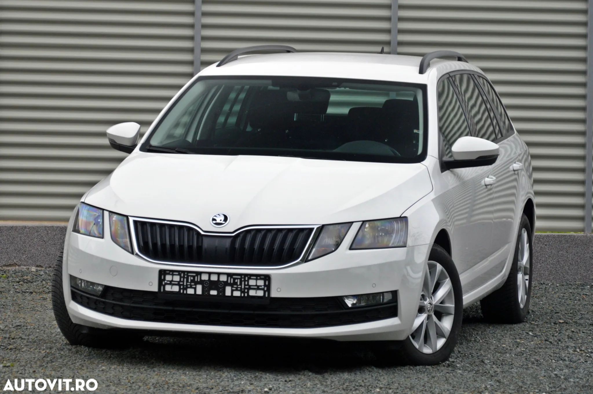 Skoda Octavia - 1