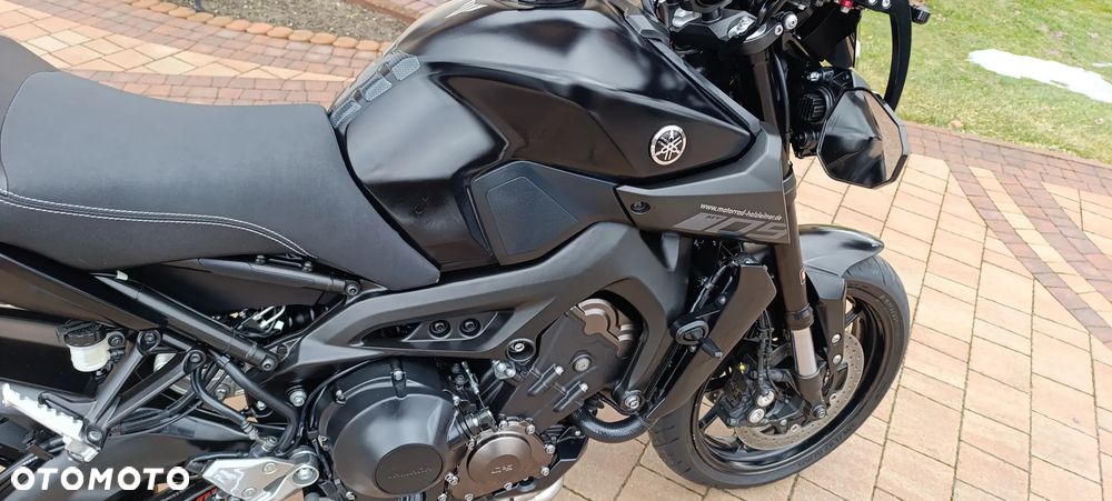 Yamaha MT - 21