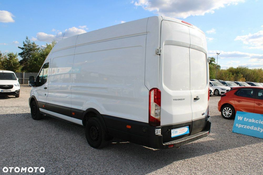 Ford Transit - 8