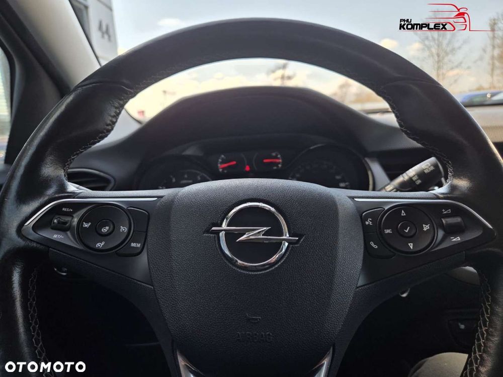 Opel Crossland X - 18