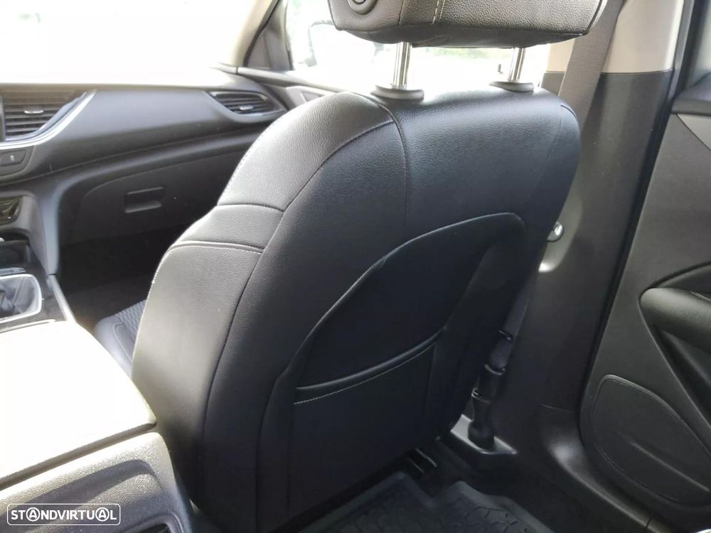 Opel Insignia Grand Sport - 31