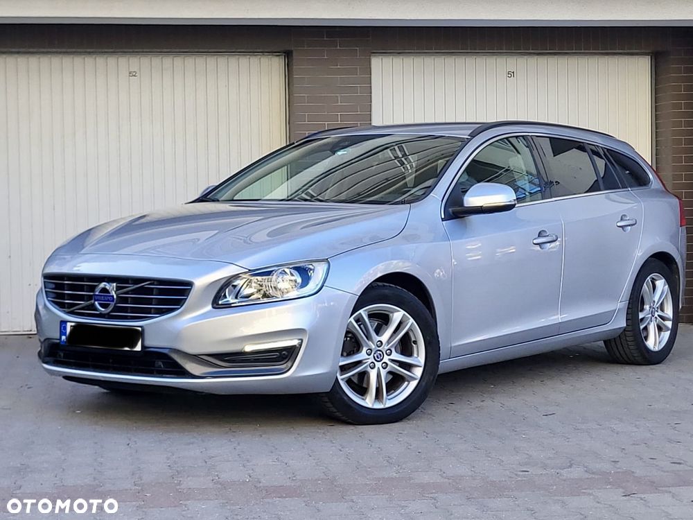 Volvo V60 D4 Geartronic Momentum - 3