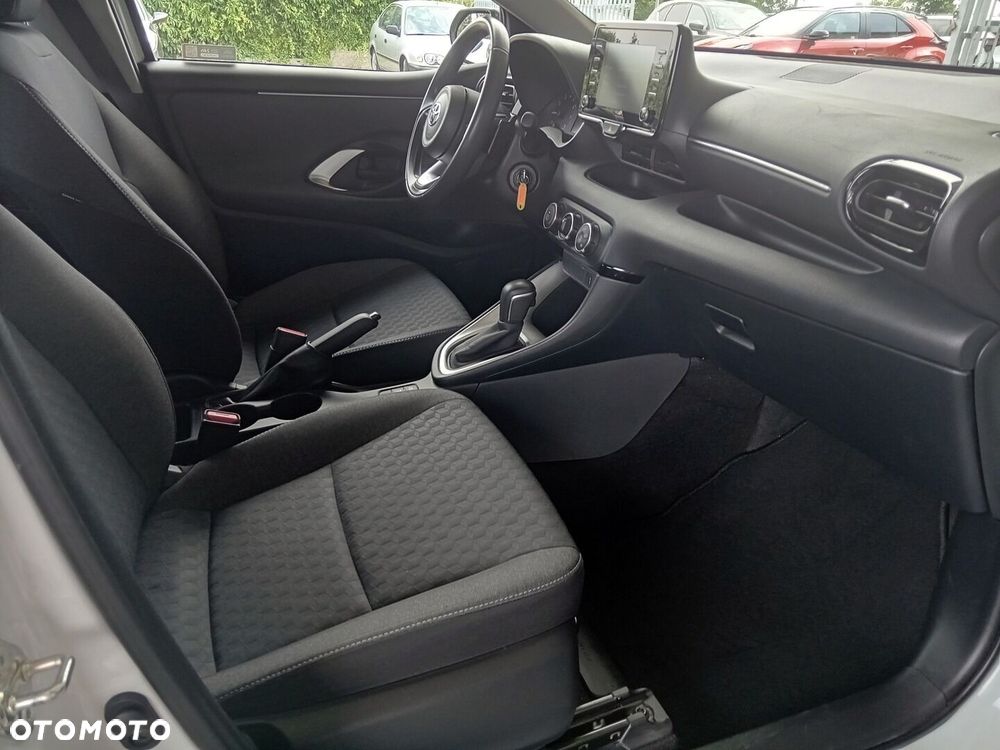 Toyota Yaris 1.5 Comfort CVT - 6
