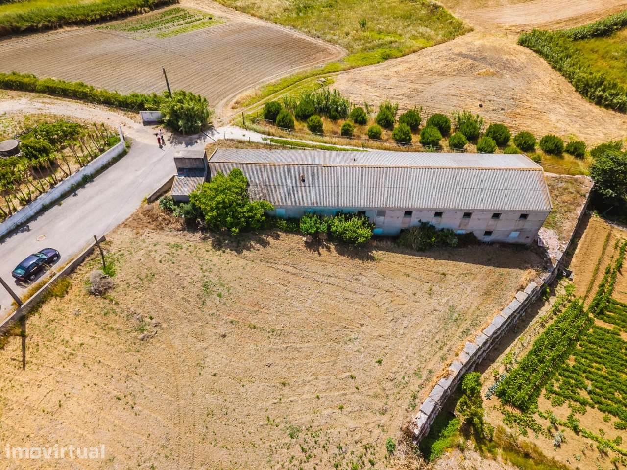 Armazém em terreno com 3.280 m2, VISTA MAR em Ribamar, Lourinhã - Grande imagem: 4/31