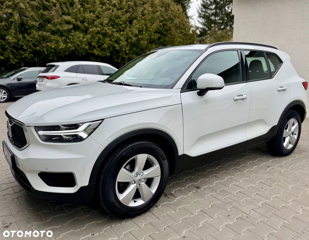 Volvo XC 40 T3 Momentum - 27